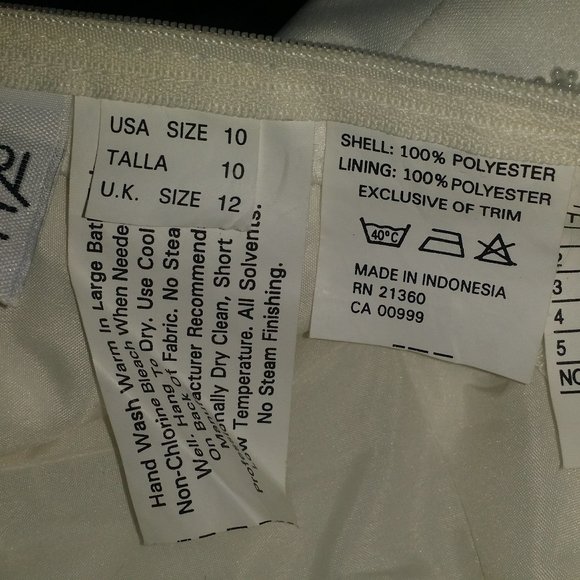 Vintage Style Mori Lee Beaded Satin Gown in Soft White - Picture 11 of 12